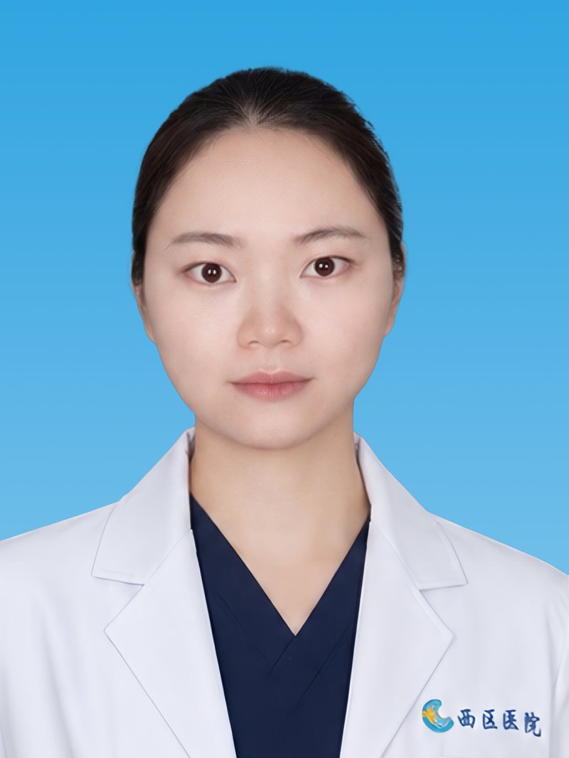 何亚玲